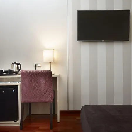 Hotel Maestranza 4*