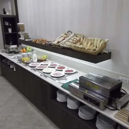 Готель Maestranza 4*