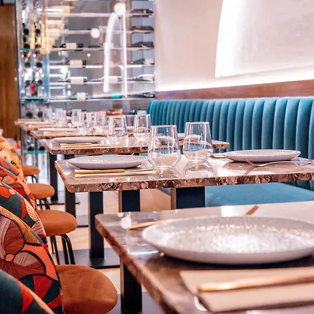 Отель Maestranza